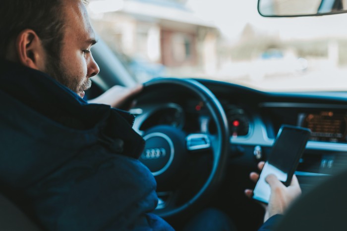 Ignore the Cellphones while Driving