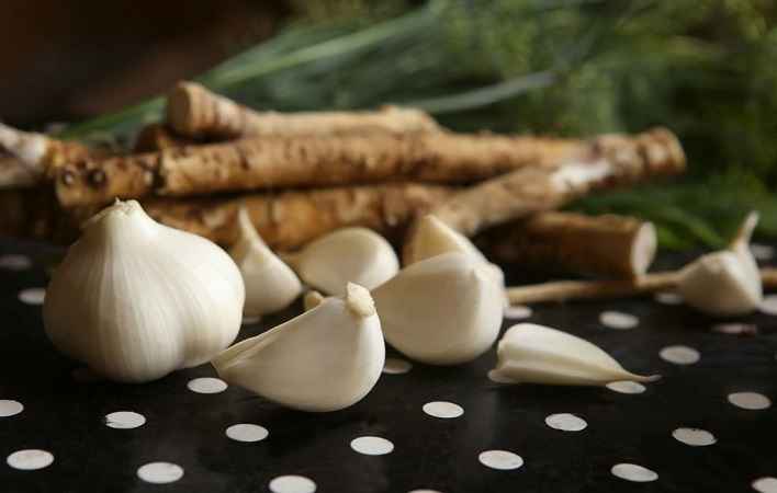 Garlic: A Culinary Staple with Medicinal Properties